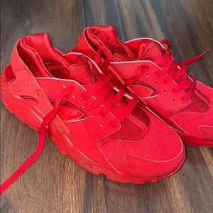 red Nike huaraches kids size 6.5 women’s 8